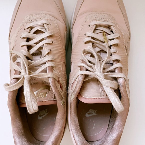 Blush Pink Nike Air Max - Picture 3 of 8